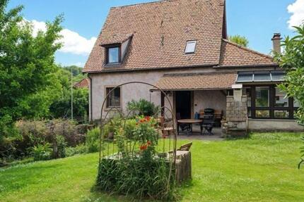 Haus Wiesloch - 7 Zimmer, 150 m&sup2;, 290.000&euro; | Angebot:26819875