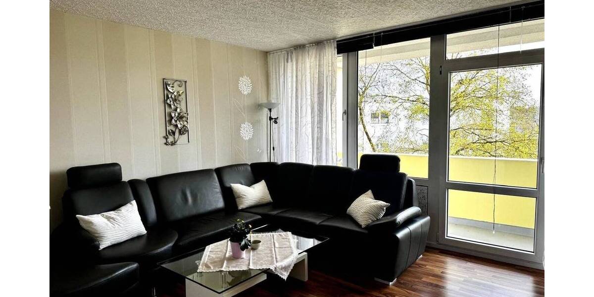 Etagenwohnung Mannheim Vogelstang - 3 Zimmer, 80 m&sup2;, 157.000&euro; | Angebot:26260827