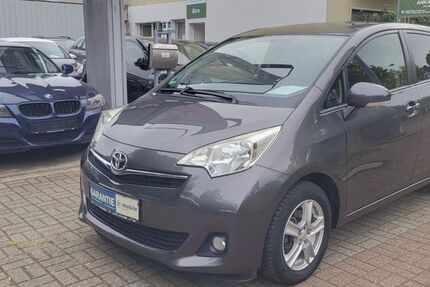 Toyota Verso-S 103.000 km 6.490 &euro; Ludwigshafen am Rhein 67059