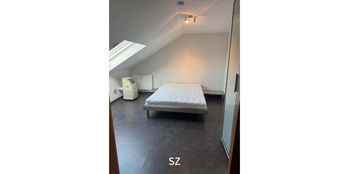 Dachgeschoßwohnung Mannheim Herzogenried - 2.5 Zimmer, 70 m&sup2;, 1.100&euro; | Angebot:24680779