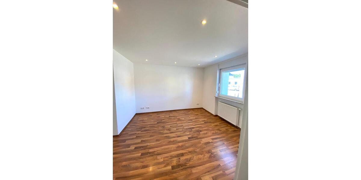 Reihenhaus Mannheim Herzogenried - 5 Zimmer, 118 m&sup2;, 1.800&euro; | Angebot:24876222