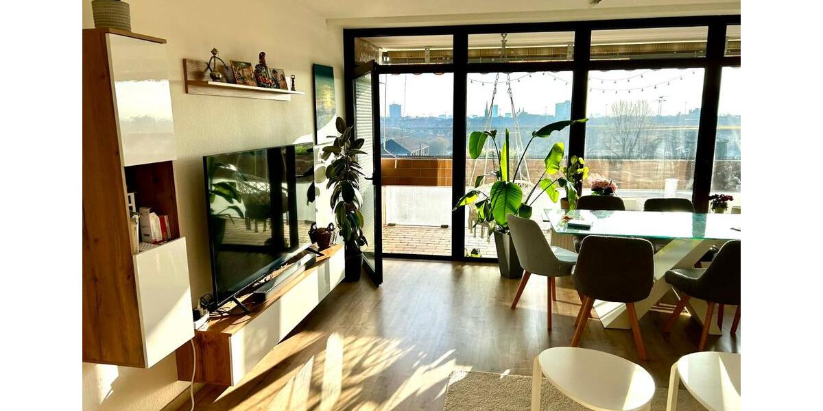 Etagenwohnung Ludwigshafen am Rhein - 4 Zimmer, 98 m&sup2;, 1.350&euro; | Angebot:25320406