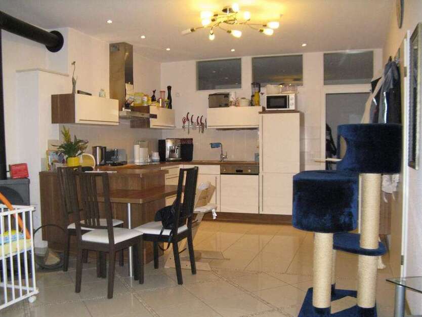 Wohnung zum Mieten in Worms-Rheindürkheim 700 € 94 m²