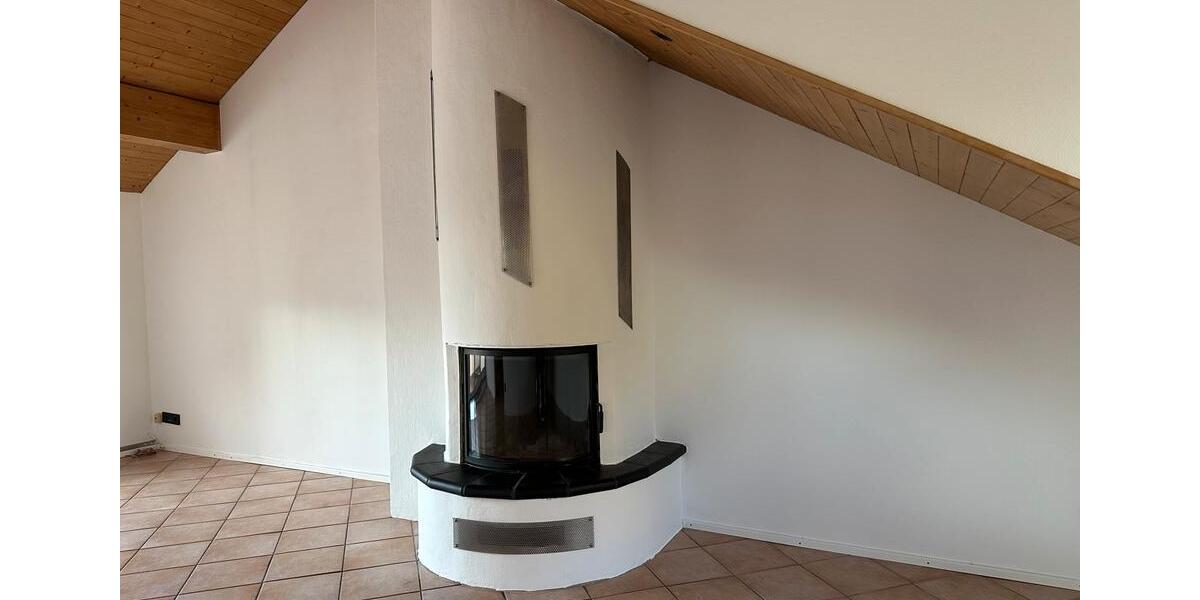 Dachgeschoßwohnung Ladenburg - 4 Zimmer, 108 m&sup2;, 480.000&euro; | Angebot:25378156