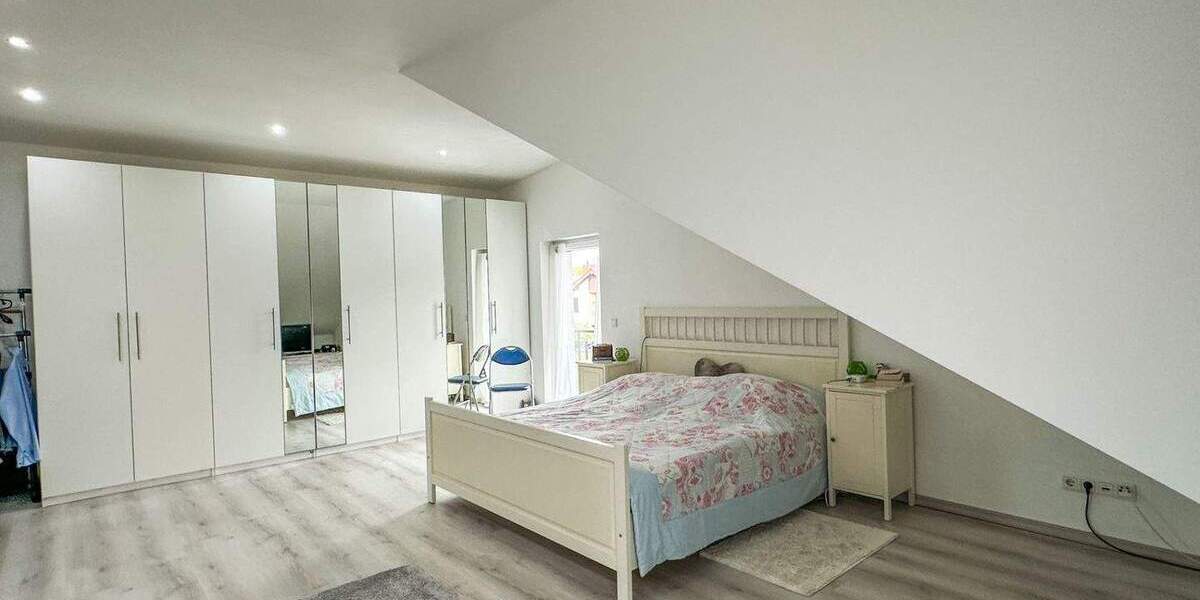 Einfamilienhaus Heddesheim - 7 Zimmer, 262 m&sup2;, 1.250.000&euro; | Angebot:24748529