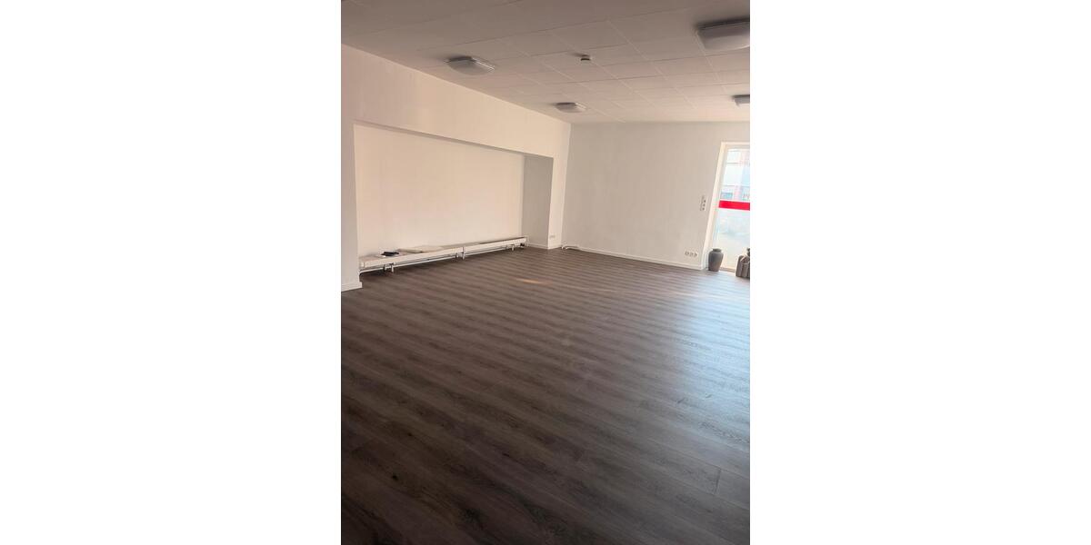 Gewerbeobjekt Ludwigshafen am Rhein Rheingönheim - 600&euro; | Angebot:25381000