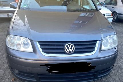 VW Touran 150.000 km 4.100 &euro; Speyer 67346