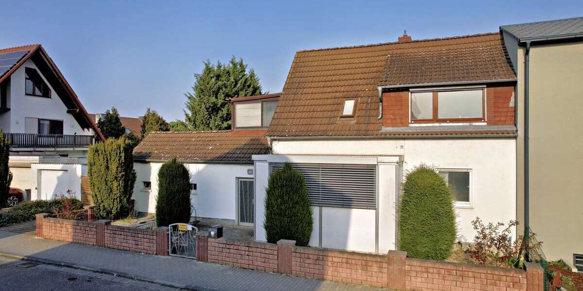 Einfamilienhaus Mutterstadt - 6 Zimmer, 155 m&sup2;, 298.000&euro; | Angebot:26187346