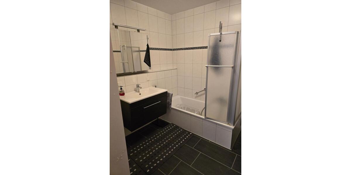 Moderne 2,5 Zimmer Erdgeschosswhg. mit Terrasse & privatem Garten 2.5 zimmer