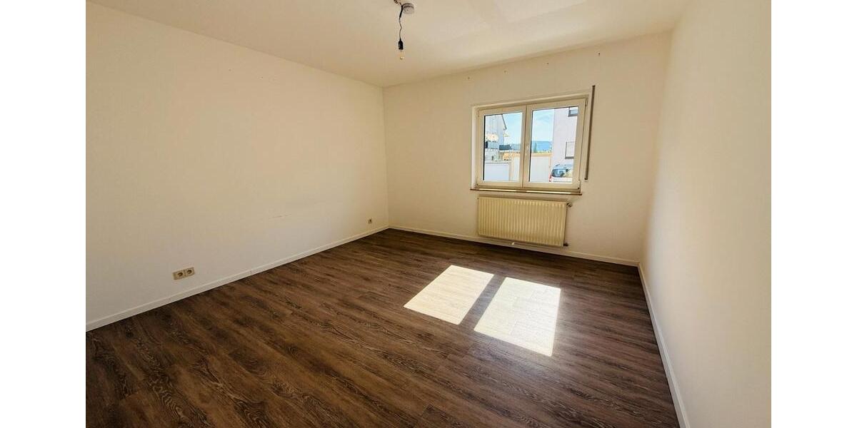Etagenwohnung Meckenheim - 3 Zimmer, 74 m&sup2;, 235.000&euro; | Angebot:26758778