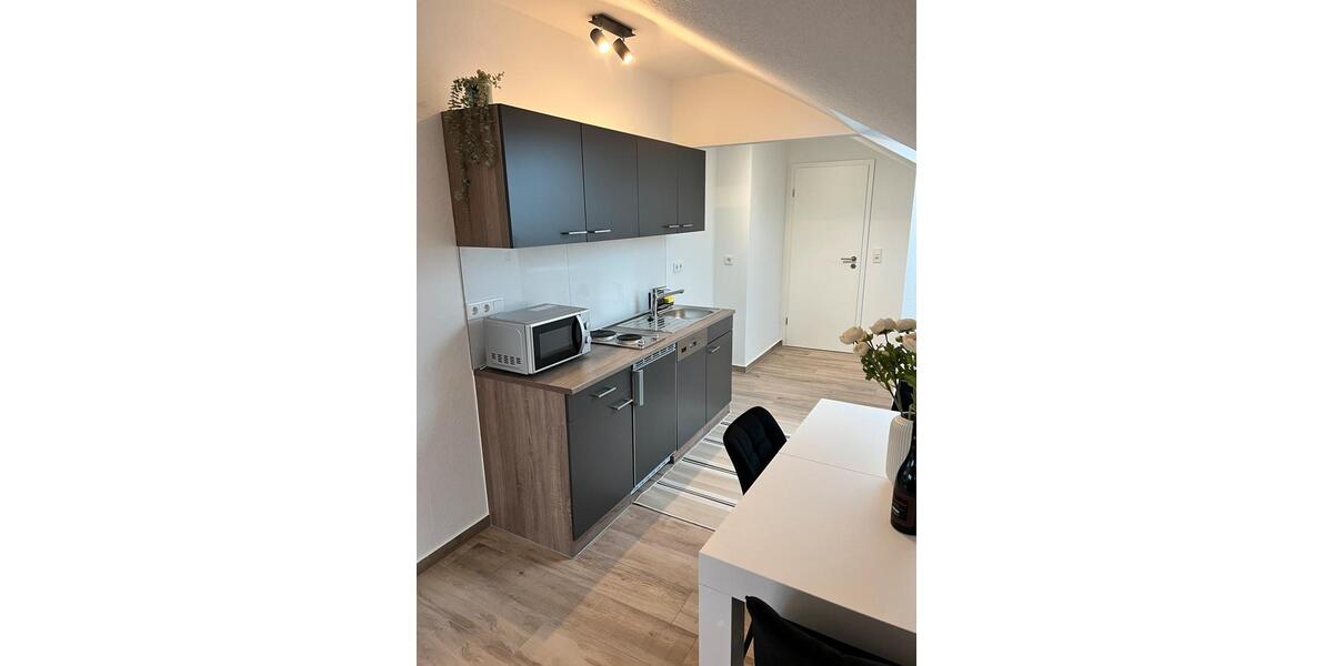 Dachgeschoßwohnung Lampertheim - 3 Zimmer, 70 m&sup2;, 1.500&euro; | Angebot:24784306