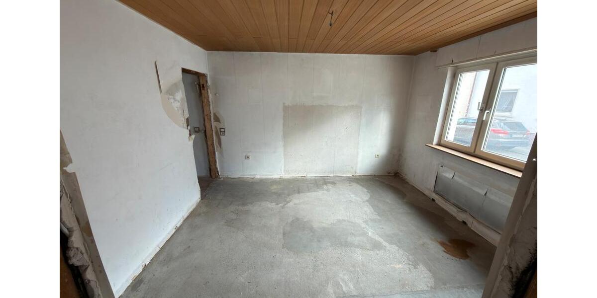 Reihenhaus Hockenheim - 7 Zimmer, 148 m&sup2;, 397.000&euro; | Angebot:25080419