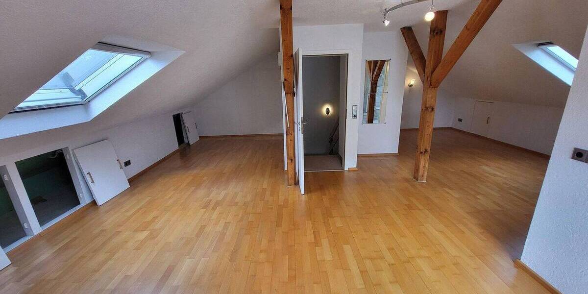 Doppelhaushälfte Oftersheim - 8 Zimmer, 195 m&sup2;, 660.000&euro; | Angebot:26801701