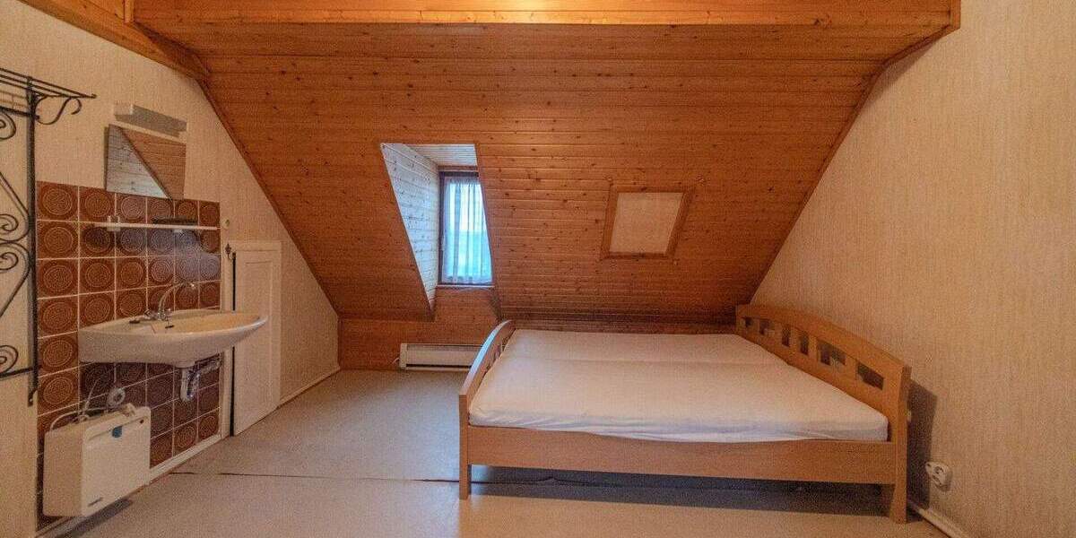 Reihenmittelhaus Worms Innenstadt - 4 Zimmer, 95 m&sup2;, 245.000&euro; | Angebot:25730926