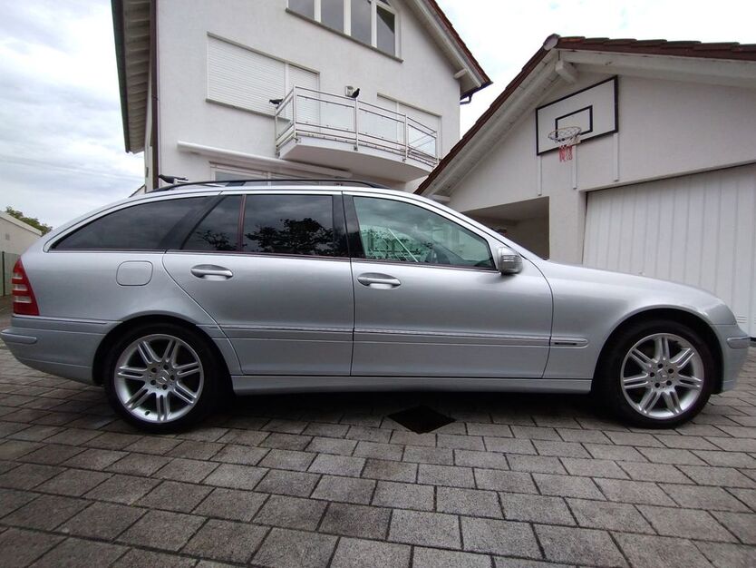 Mercedes-Benz C 200 130.000 km 6.900 € Schriesheim 69198
