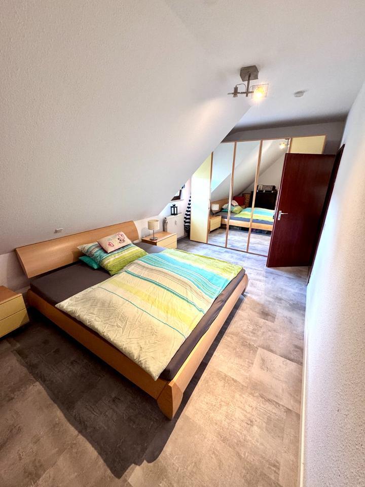 Moderne 2 Zimmer Dachgeschoßwohnung