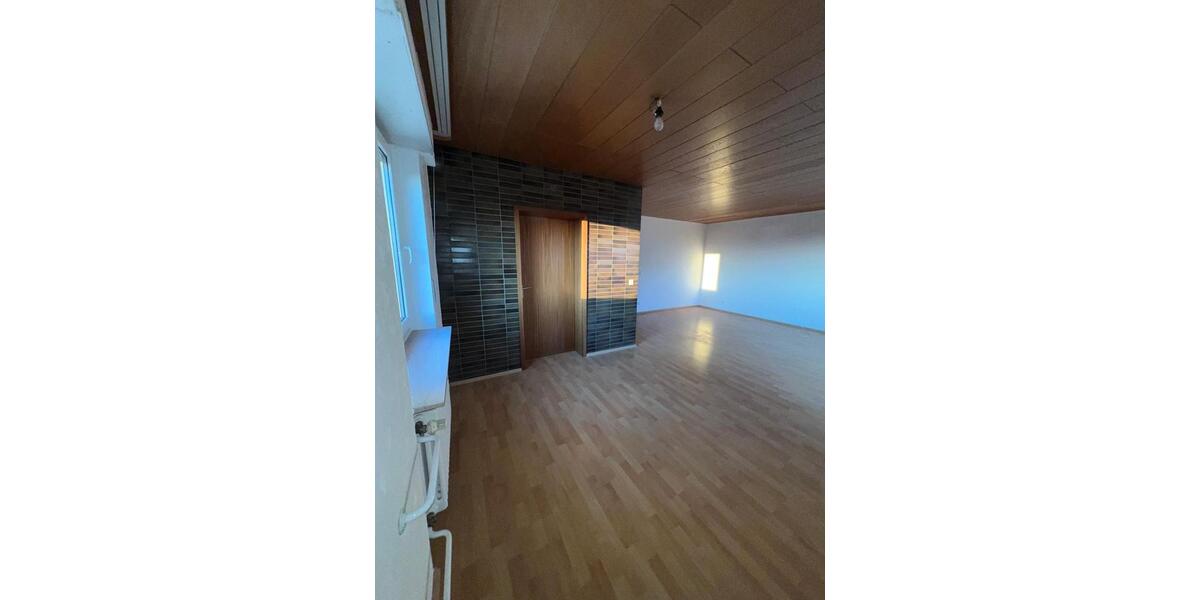 Moderne 2 Zimmer Wohnung im 7.OG in Lu Gartenstadt 2 zimmer