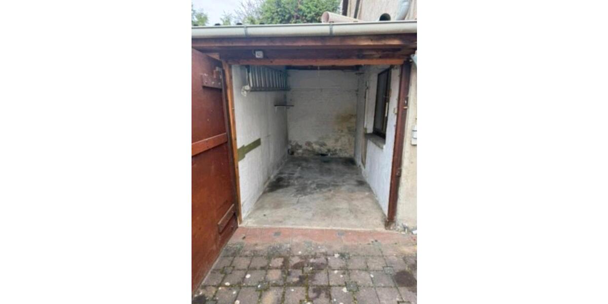 Doppelhaushälfte Worms - 4.5 Zimmer, 179 m&sup2;, 165.000&euro; | Angebot:24833143