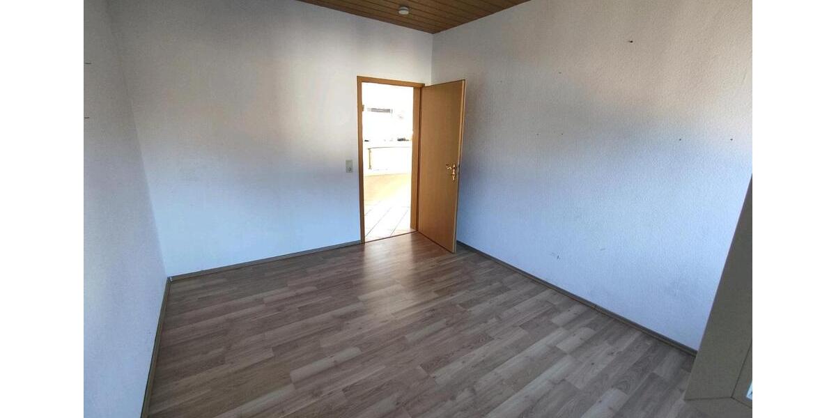 Wohnung zu vermieten 4 zimmer