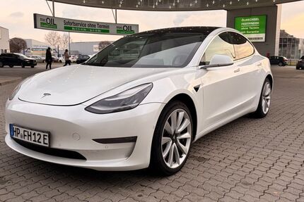 Tesla Model 3 170.000 km 19.900 &euro; Lampertheim 68623