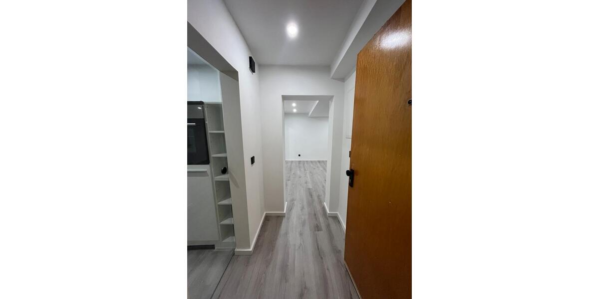 Dachgeschoßwohnung Ludwigshafen am Rhein Ludwigshafen-Hemshof - 2 Zimmer, 57 m&sup2;, 1.000&euro; | Angebot:26288388