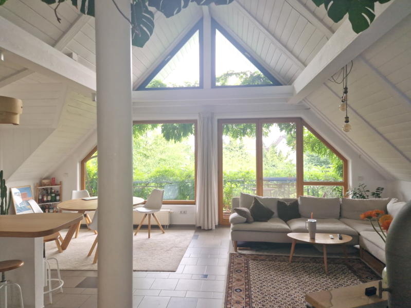 ObjNr:19749 - Äusserst gepflegtes 2-Fam. Haus mit Garten und PkW-Stellplätzen in ruhiger Lage in Einhausen 6 zimmer