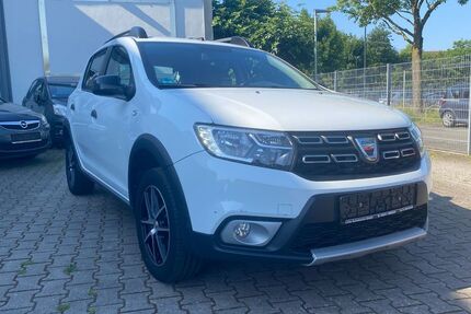 Dacia Sandero 110.000 km 6.990 &euro; Weinheim 69469