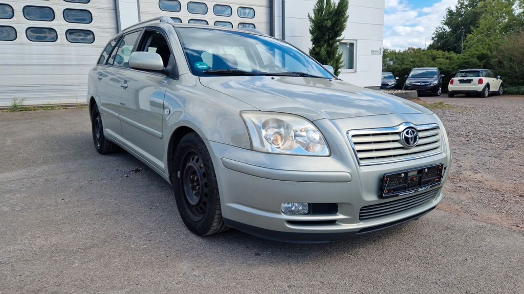 Toyota Avensis 209.000 km 1.950 &euro; Neustadt/Wstr. 67433