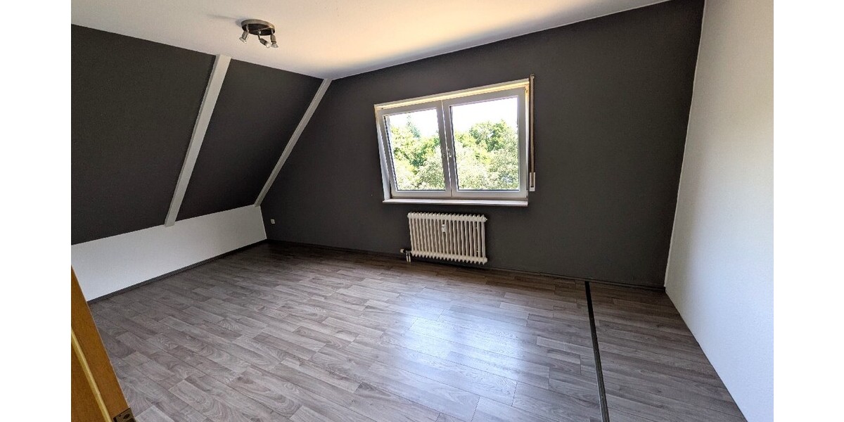 Maisonette im DG mit Balkon zur angenehmen Nordseite - Maisonettenwohnung Waghäusel Kirrlach | Angebot:27023521