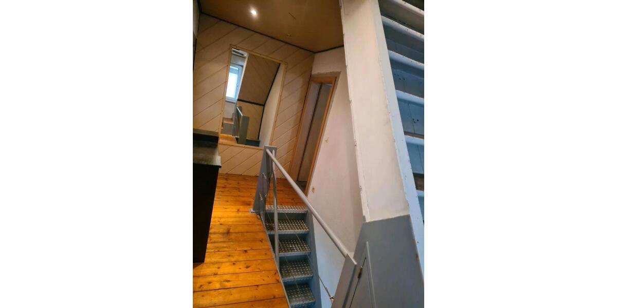 Einfamilienhaus Hamm am Rhein - 6 Zimmer, 176 m&sup2;, 278.000&euro; | Angebot:22913948