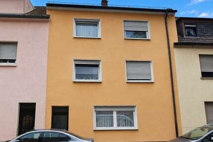 Haus Ludwigshafen am Rhein / Mundenheim Mundenheim - 9 Zimmer, 254 m&sup2;, 449.000&euro; | Angebot:27021773