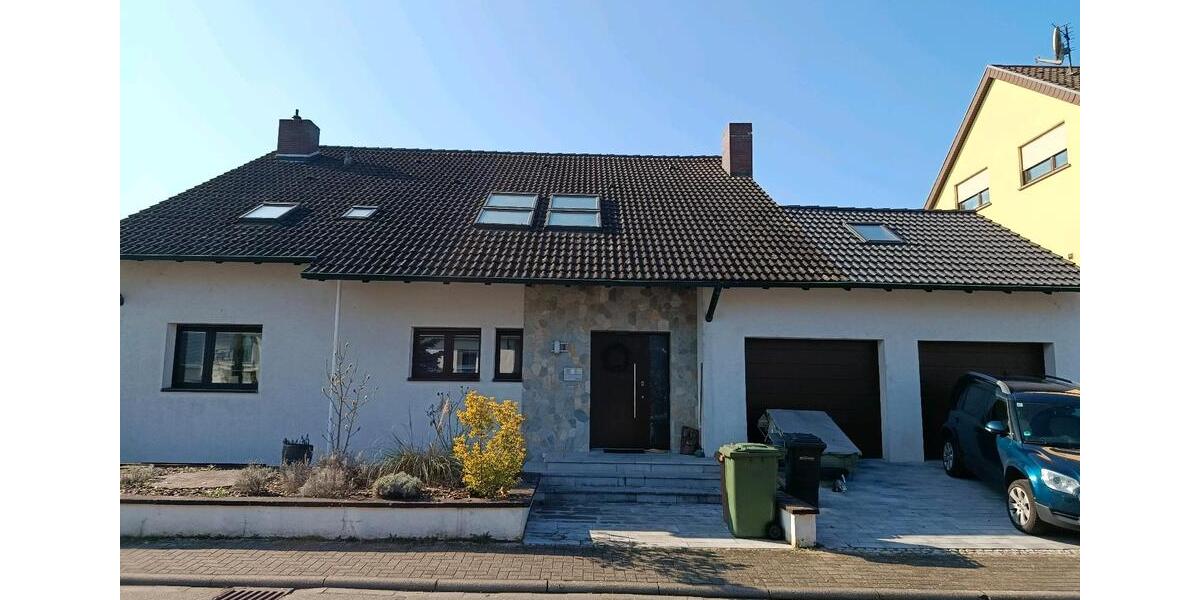 Einfamilienhaus Brühl - 5 Zimmer, 266 m&sup2;, 980.000&euro; | Angebot:26067863