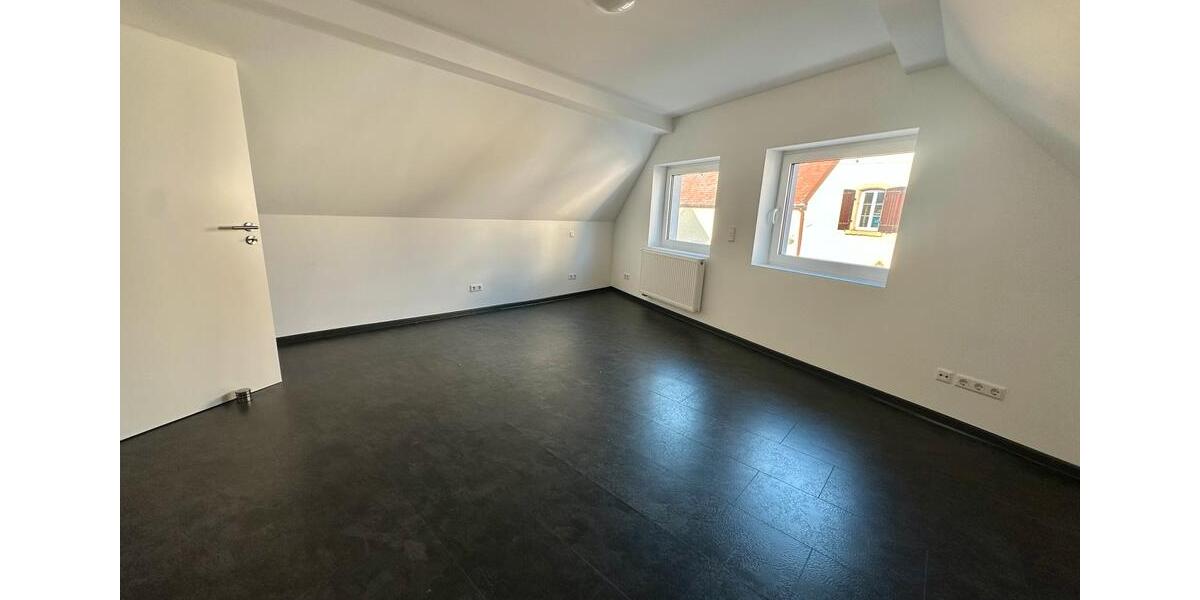 Einfamilienhaus Ludwigshafen am Rhein Ludwigshafen-Oggersheim - 8 Zimmer, 165 m&sup2;, 493.500&euro; | Angebot:24780633