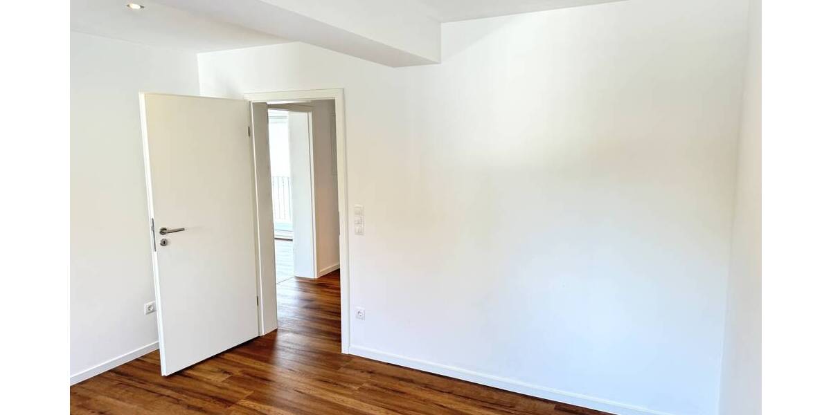 Etagenwohnung Worms / Hochheim Hochheim - 3 Zimmer, 143 m&sup2;, 398.000&euro; | Angebot:23955105