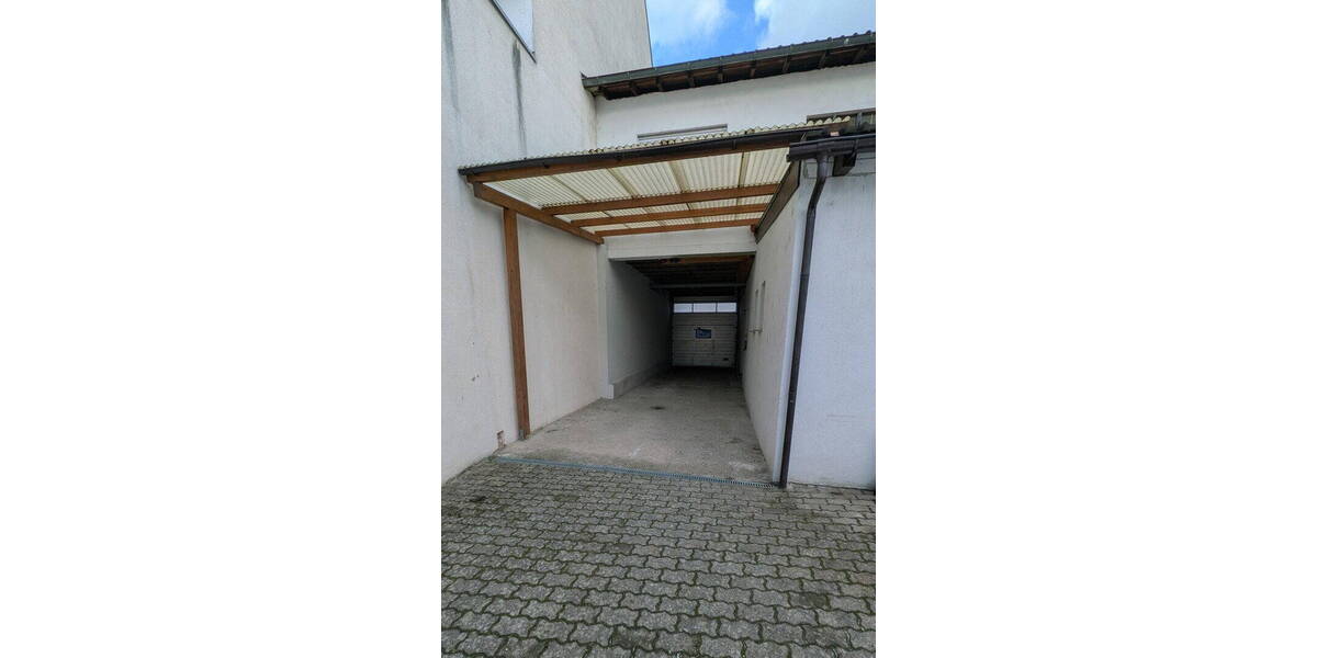 Mehrfamilienhaus, Wohnhaus Oberhausen-Rheinhausen Oberhausen - 7 Zimmer, 193 m&sup2;, 545.000&euro; | Angebot:25755246