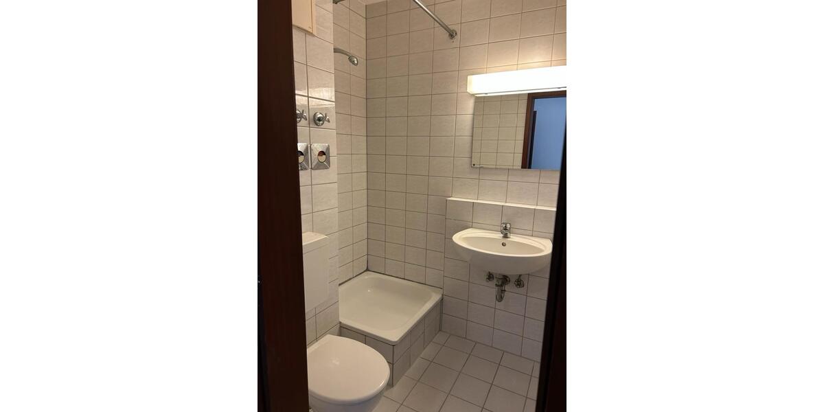 Etagenwohnung Ludwigshafen am Rhein - 1 Zimmer, 21 m&sup2;, 75.750&euro; | Angebot:26660334