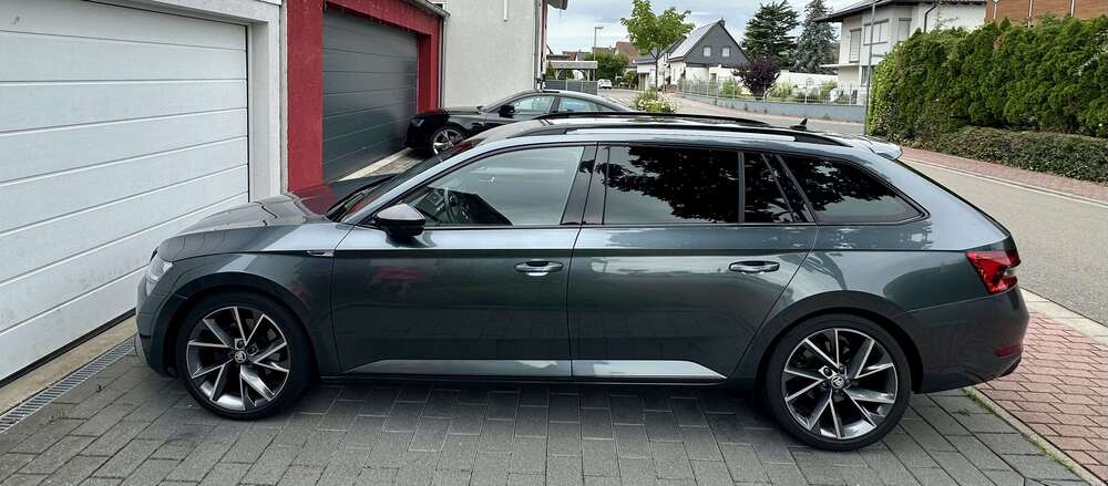 Skoda Superb 81.000 km 23.999 &euro; Grünstadt 67269