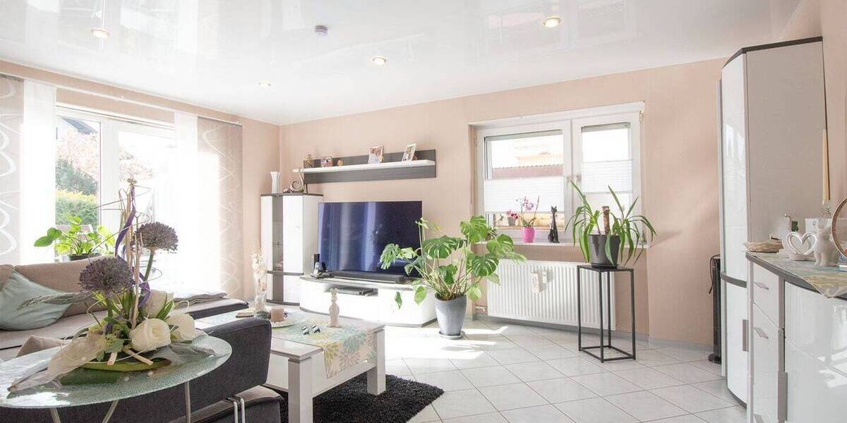 Etagenwohnung Waldsee - 4 Zimmer, 97 m&sup2;, 340.000&euro; | Angebot:26308927