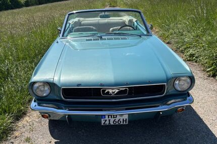 Ford Mustang 49.000 km 50.000 &euro; Wiesloch 69168