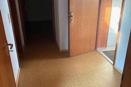 Wohnung Mannheim Hochstätt - 3 Zimmer, 75 m&sup2;, 670&euro; | Angebot:25180847