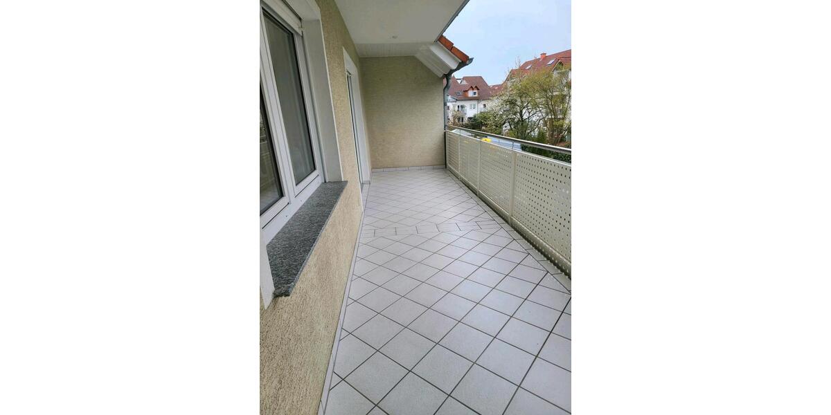 Etagenwohnung Leimen - 3 Zimmer, 102 m&sup2;, 1.520&euro; | Angebot:26022427