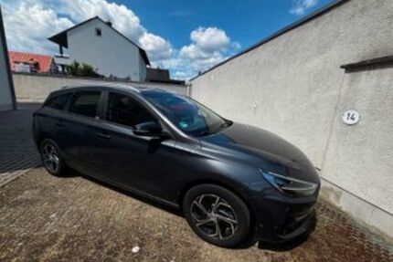 Hyundai i30 87.000 km 14.400 &euro; Haßloch 67454