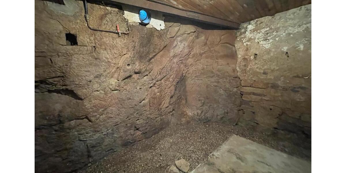 Doppelhaushälfte Bensheim - 4.5 Zimmer, 88 m&sup2;, 72.000&euro; | Angebot:26316235