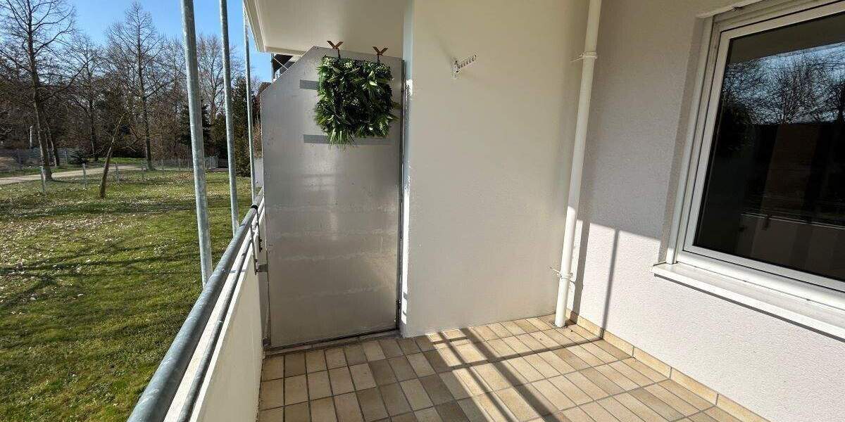 Etagenwohnung Mannheim Rheinau - 2 Zimmer, 65 m&sup2;, 199.800&euro; | Angebot:25374037