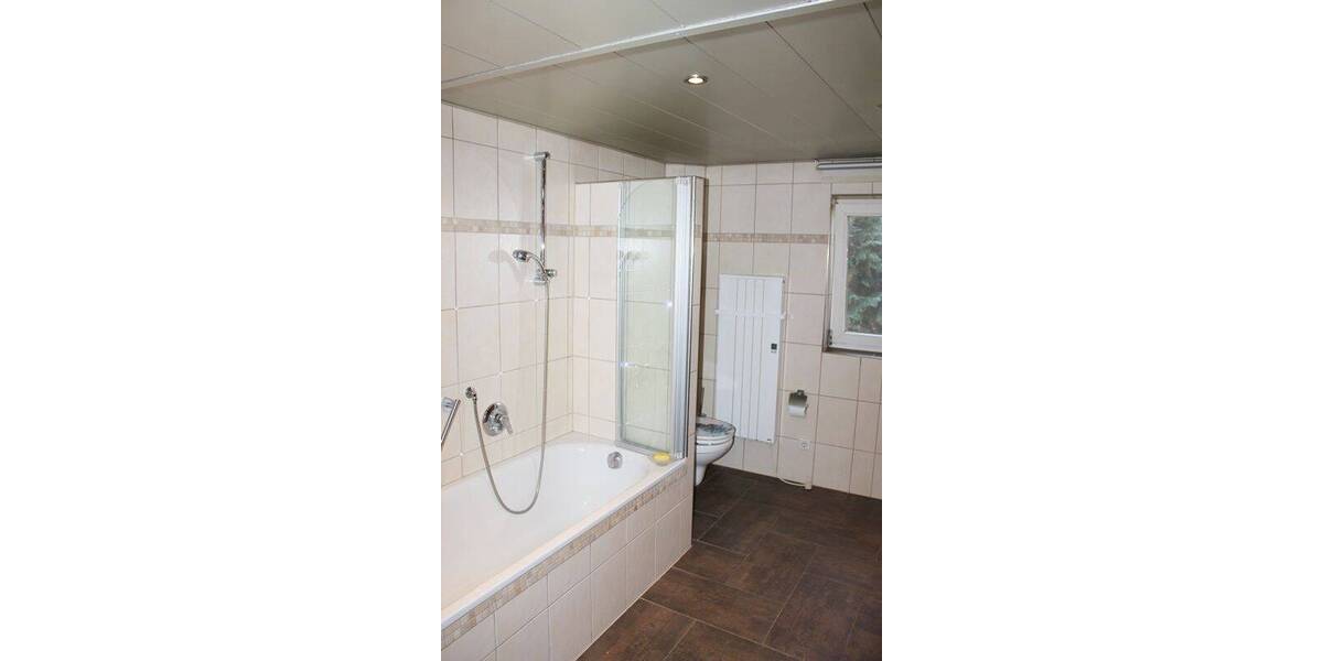 Mehrfamilienhaus, Wohnhaus Mörlenbach - 5 Zimmer, 123 m&sup2;, 190.000&euro; | Angebot:24113219